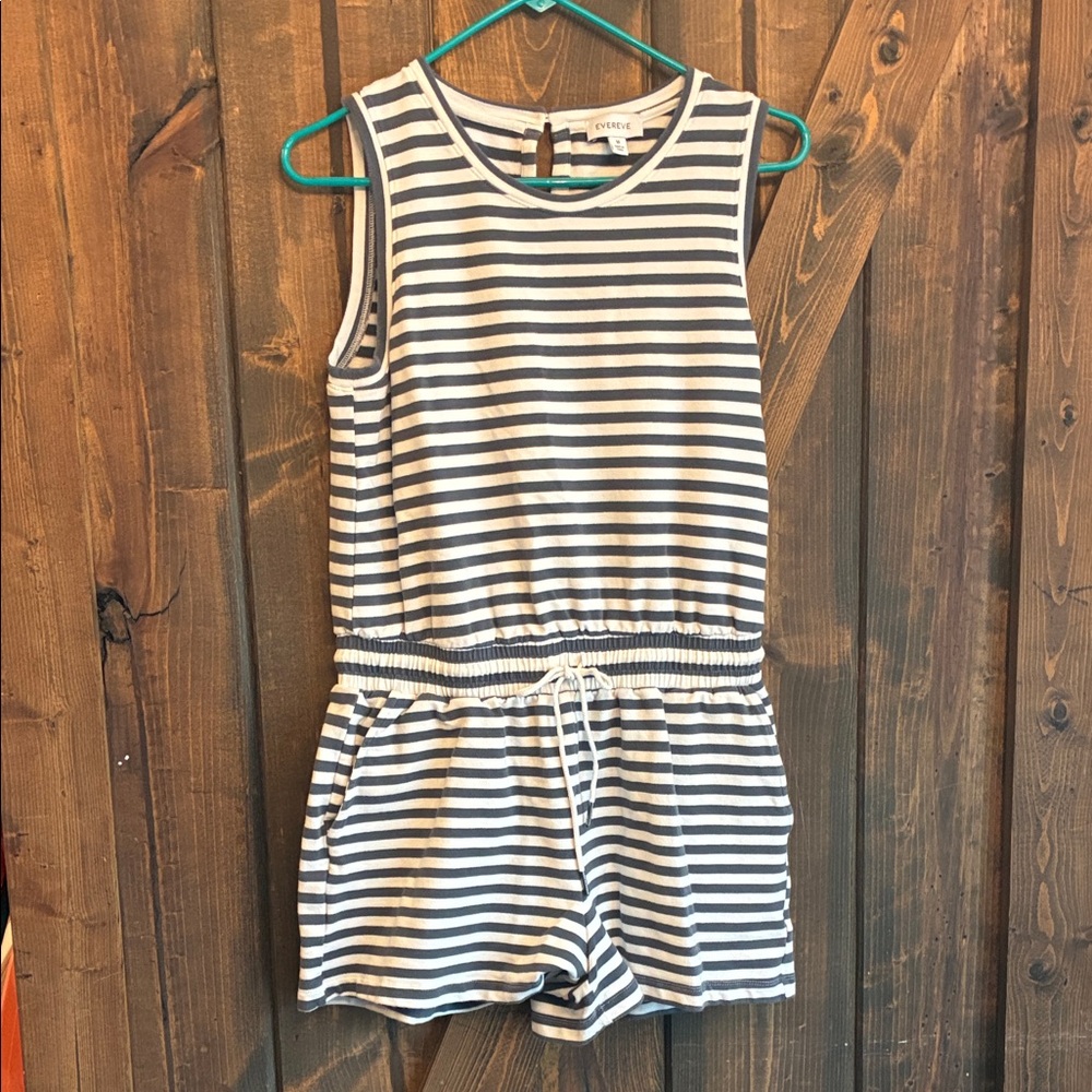 Evereve charcoal & White Sleeveless Striped Drawstring Romper shorts M